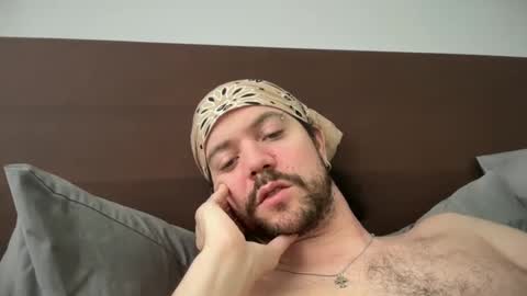 Tyleruzi online show from 16, 1, 2025