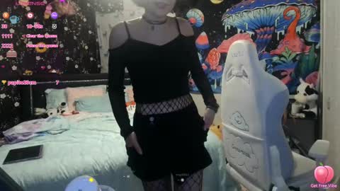 Snapshot of tyra_liana chatting on 1, 3, 2025 Tyra Liana online show from 1, 3, 2025