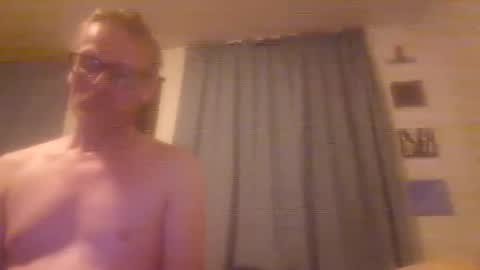 Snapshot of u2232739082 chatting on 7, 6, 2026 u2232739082 online show from 7, 6, 2026