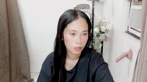 Snapshot of ube_halaya chatting on 26, 10, 2025 Rona online show from 26, 10, 2025