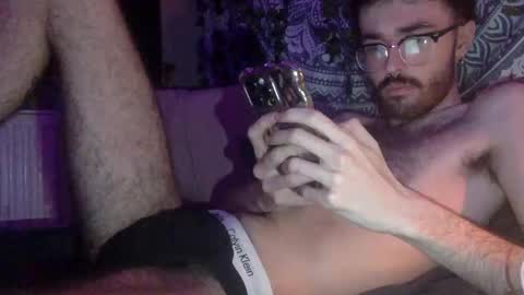 Snapshot of uhhstephen chatting on 7, 10, 2025 uhhstephen online show from 7, 10, 2025