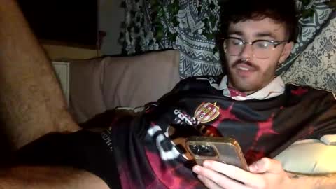 Snapshot of uhhstephen chatting on 16, 12, 2025 uhhstephen online show from 16, 12, 2025