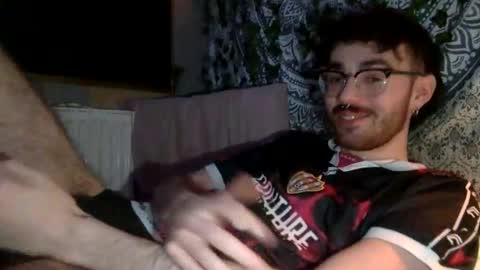 Snapshot of uhhstephen chatting on 19, 12, 2025 uhhstephen online show from 19, 12, 2025