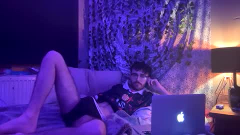 Snapshot of uhhstephen chatting on 20, 12, 2025 uhhstephen online show from 20, 12, 2025