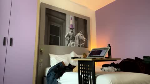 ukclive online show from 9, 3, 2025