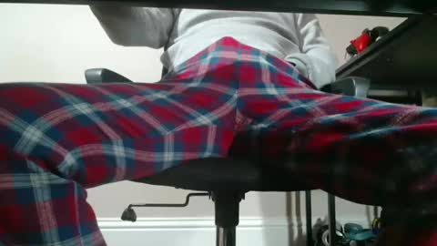 Snapshot of ukguynxtdr chatting on 24, 2, 2025 ukguynxtdr online show from 24, 2, 2025