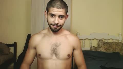 Snapshot of uliseshot450305 chatting on 11, 2, 2025 Ulises Gomez online show from 11, 2, 2025