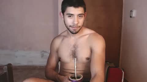 Snapshot of uliseshot450305 chatting on 12, 3, 2025 Ulises Gomez online show from 12, 3, 2025