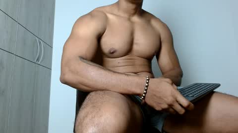 Felipe  model independent online show from 15, 5, 2026