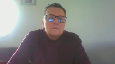 ulmeni4 online show from 25, 12, 2024