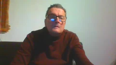 ulmeni4 online show from 25, 12, 2024