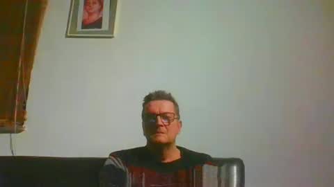 ulmeni4 online show from 1, 1, 2025