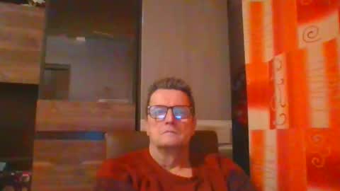 ulmeni4 online show from 9, 1, 2025