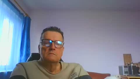 ulmeni4 online show from 17, 1, 2025