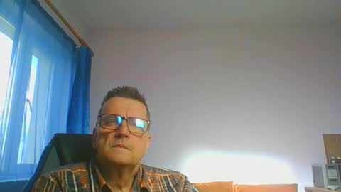 ulmeni4 online show from 12, 3, 2025