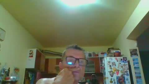 Snapshot of ulmeni7 chatting on 26, 6, 2026 ulmeni7 online show from 26, 6, 2026