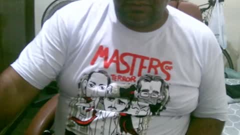 Snapshot of ulmo_br chatting on 1, 1, 2025 ulmo_br online show from 1, 1, 2025