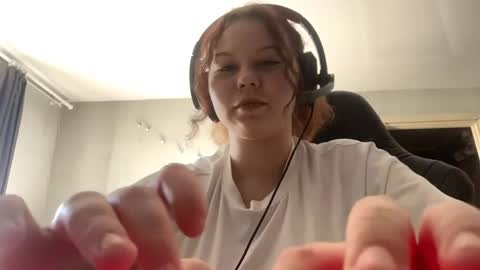 Redhead online show from 15, 5, 2026