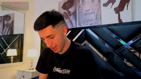 un_sluttyy online show from 10, 4, 2026