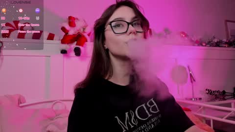 Una  online show from 24, 12, 2024