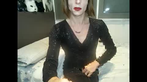 unadiosa online show from 8, 3, 2025