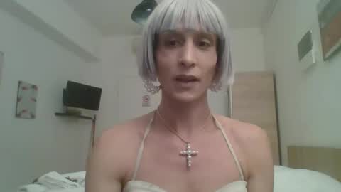 unadiosa online show from 1, 2, 2026