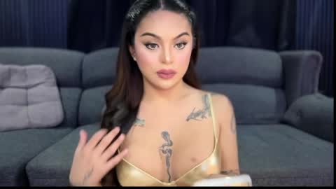 Lady tan online show from 15, 4, 2026