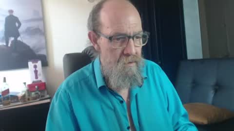 Uncle Hottie online show from 16, 7, 2026