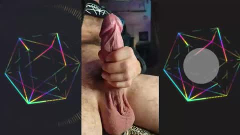 Snapshot of uncut_slut33 chatting on 4, 12, 2025 uncut_slut33 online show from 4, 12, 2025