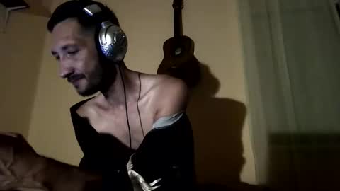 underguy19 online show from 15, 9, 2025