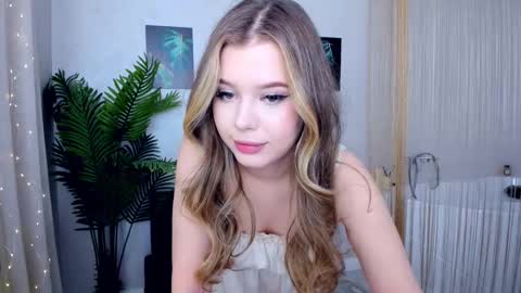 Snapshot of unforgettablalice chatting on 16, 2, 2025 Alice online show from 16, 2, 2025