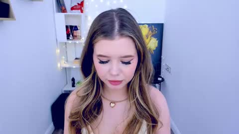 Snapshot of unforgettablalice chatting on 28, 2, 2025 Alice online show from 28, 2, 2025