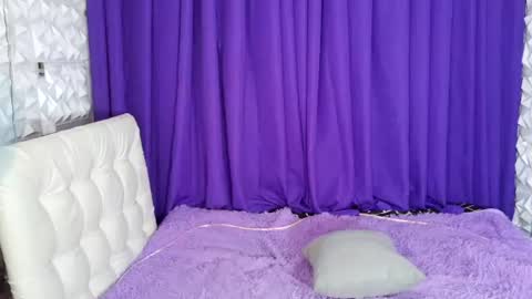 Snapshot of unforgettable_ava chatting on 18, 6, 2026 Rhian online show from 18, 6, 2026