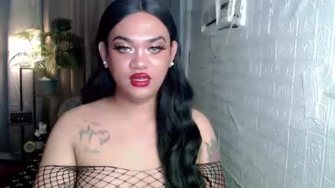 Snapshot of unforgettable_sin chatting on 11, 9, 2025 Bella Shamara Odett online show from 11, 9, 2025
