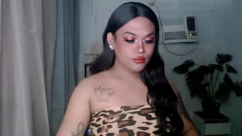 Snapshot of unforgettable_sin chatting on 17, 9, 2025 Bella Shamara Odett online show from 17, 9, 2025