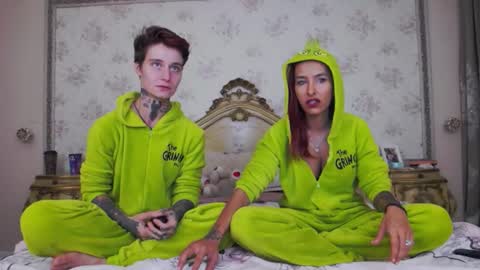 Snapshot of unholyangels_ chatting on 15, 10, 2025 Selenna And Kenny online show from 15, 10, 2025