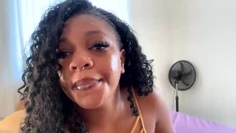 Snapshot of unholybaddie chatting on 7, 10, 2025 Unholybaddie online show from 7, 10, 2025