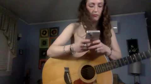 Lola Moonstone online show from 14, 3, 2026