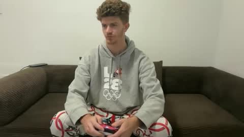 Snapshot of unverifiedbwc chatting on 15, 4, 2026 Stepbro online show from 15, 4, 2026