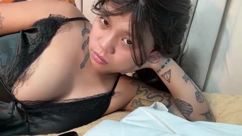 Snapshot of ur_calliopexx chatting on 3, 5, 2026 calli online show from 3, 5, 2026