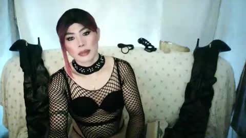 MISS ANNA online show from 3, 6, 2026