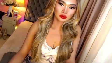 Snapshot of ur_sassygirl chatting on 18, 2, 2025 Kath online show from 18, 2, 2025