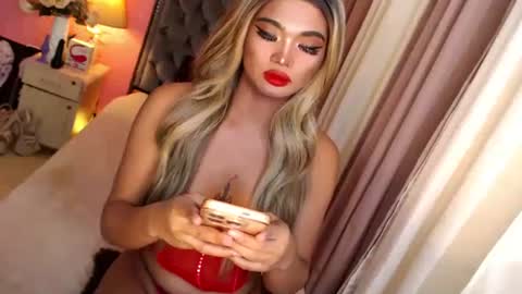 Snapshot of ur_sassygirl chatting on 6, 3, 2025 Kath online show from 6, 3, 2025