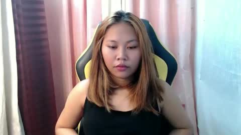 Snapshot of ur_small_girl chatting on 7, 3, 2026 ur_small_girl online show from 7, 3, 2026