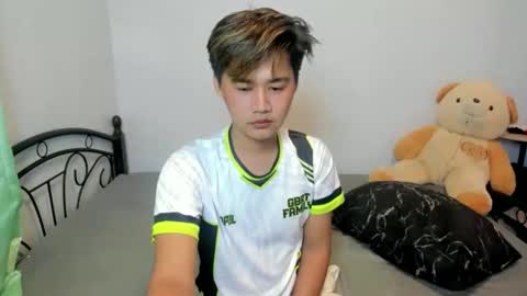 Snapshot of urasian_jhon1 chatting on 27, 11, 2025 jhon online show from 27, 11, 2025