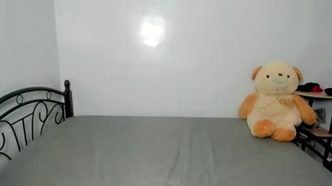 Snapshot of urasian_jhon1 chatting on 1, 12, 2025 jhon online show from 1, 12, 2025