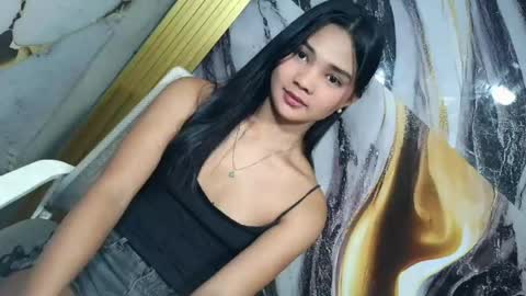 urasian_latinaxxx online show from 14, 7, 2026