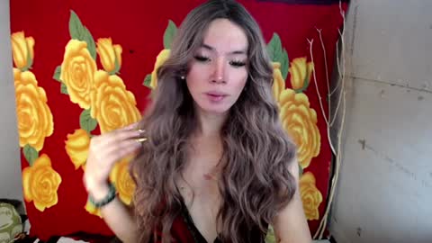 Snapshot of urasian_slut_yana chatting on 18, 12, 2024 yana online show from 18, 12, 2024