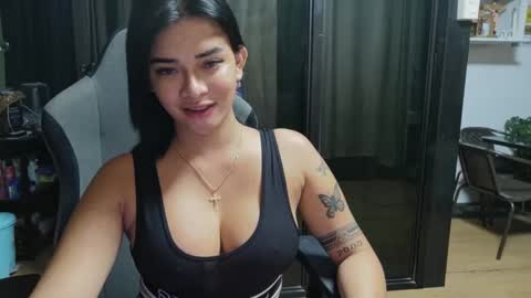 Snapshot of urasiandreamgirlxxx chatting on 10, 11, 2025 jess online show from 10, 11, 2025