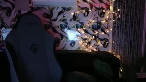 Snapshot of urasiandreamgirlxxx chatting on 9, 3, 2026 jess online show from 9, 3, 2026